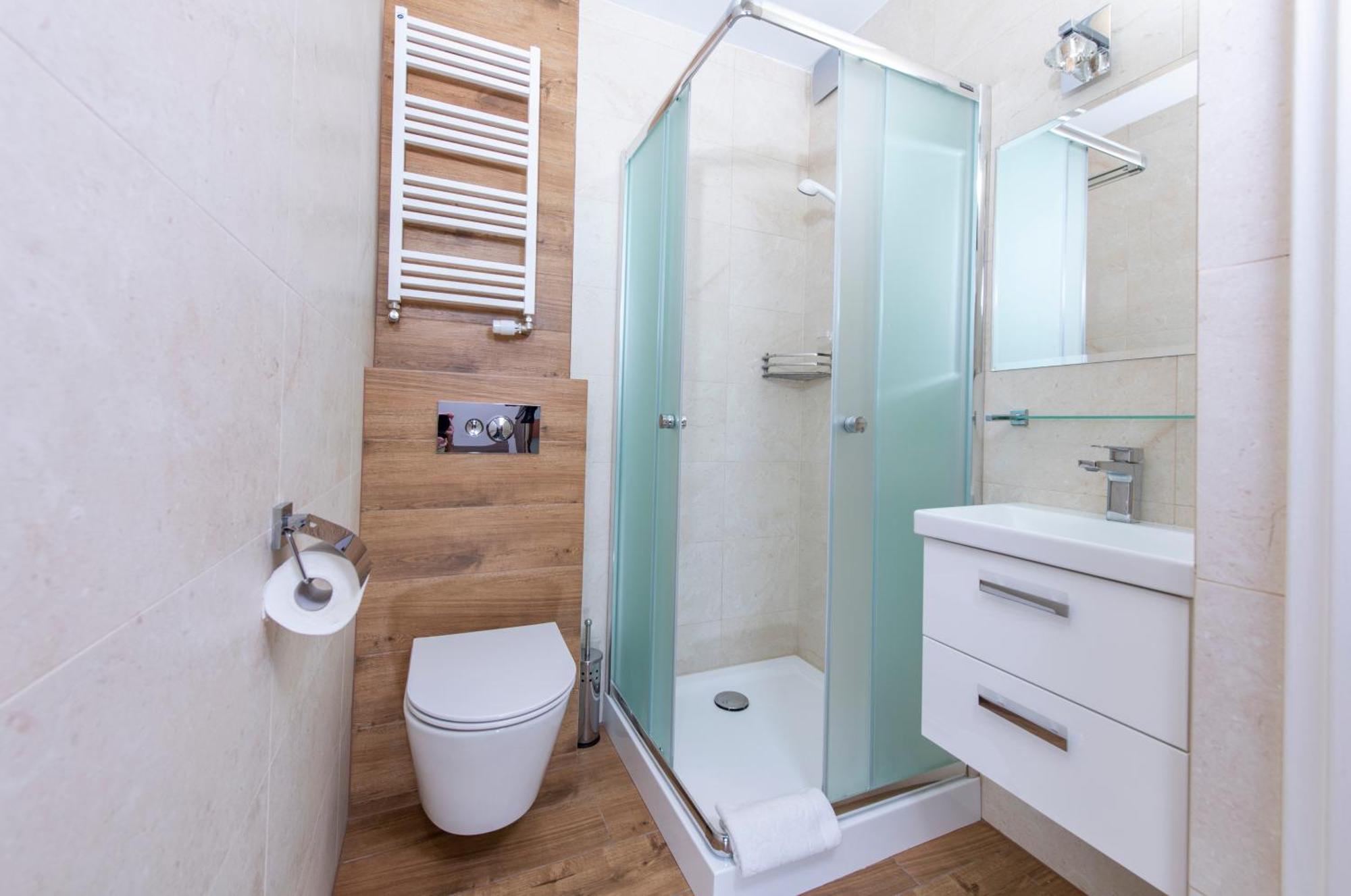 Domki, Apartamenty I Restauracja Wloczega Gąski Exterior foto