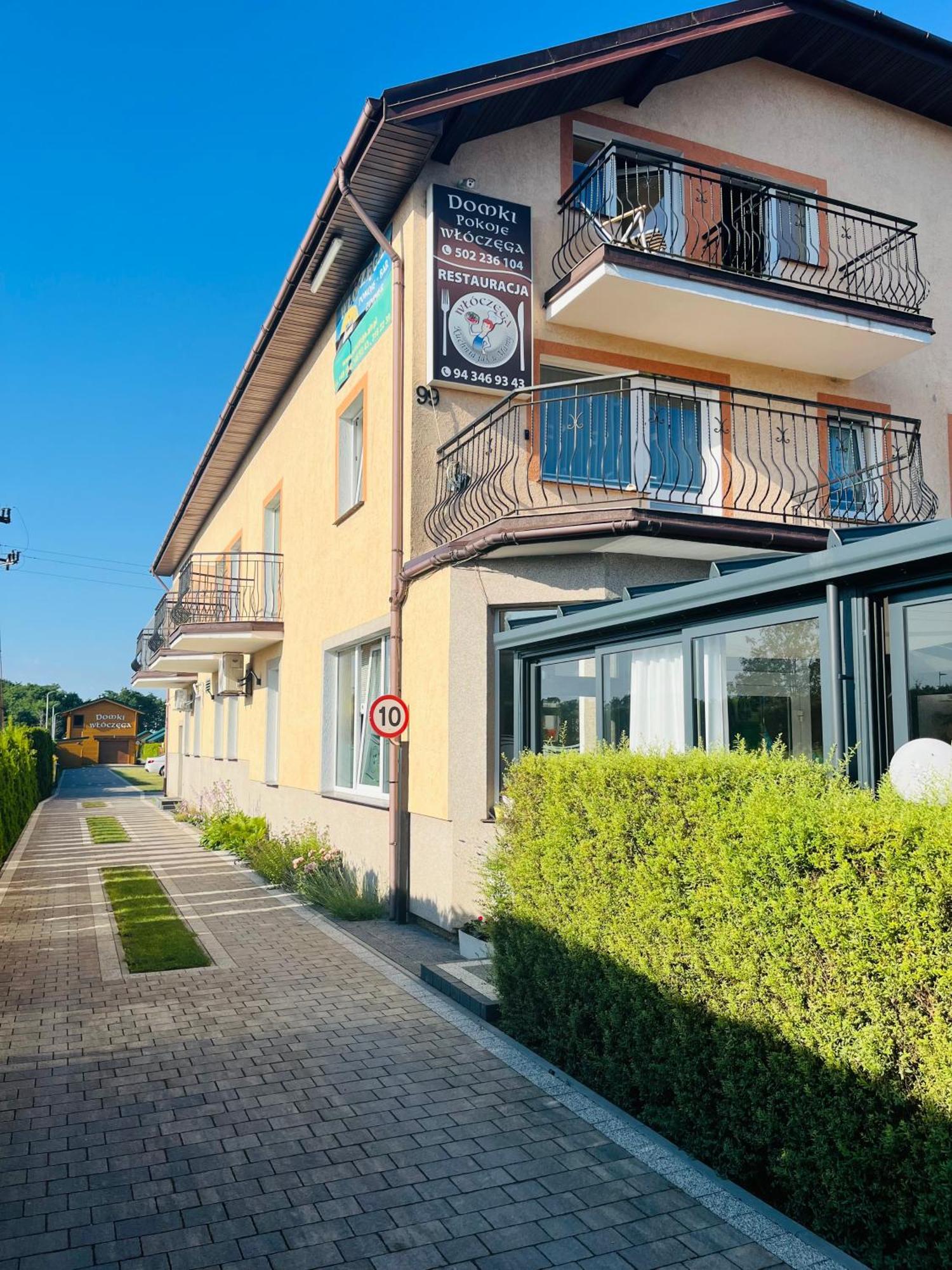 Domki, Apartamenty I Restauracja Wloczega Gąski Exterior foto
